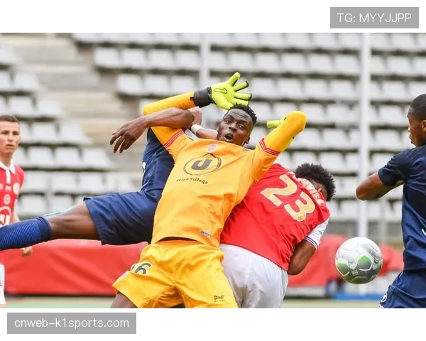 凯帕守护主场大门，首秀零封助力球队赢得开门红