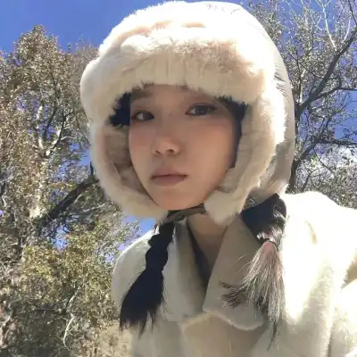 曾岚芳